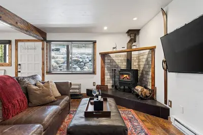 Image de Cozy Avon Condo + Mtn Views + Near Beaver Creek | Eagle Valley Haven