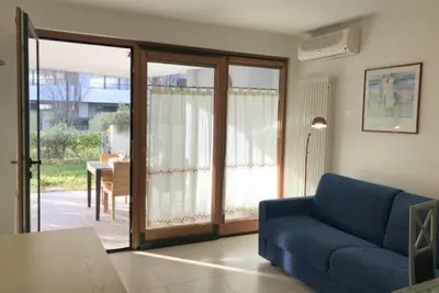 Image de Bel appartement avec jardin lumineux à Grado