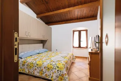 Image de Cozy house in the center of town, minutes from nuraghi, domus and beaches
