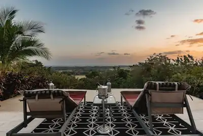 Image de La Hacienda Ojo de Agua Private Villa mit Meerblick und Pool * 8 Erwachsene by Interhome