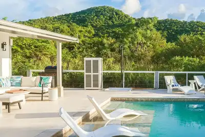 Image de Ferienvilla \"Coby\" mit Bergblick by Interhome