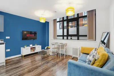 Image de Furnished 1br Apt nr Grand Central & Free Parking