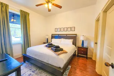 Image de 30a Inn & Suites Signature King Suite