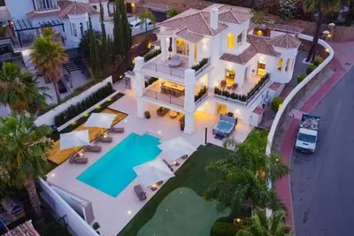 Image de Villa de luxe vue montagne - 6 ch.