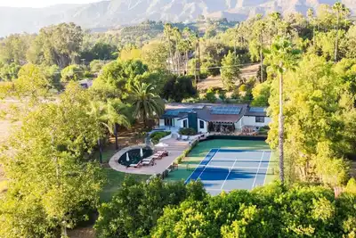 Image de Luxury Ojai Escape: Pool, Jacuzzi & Tennis Court