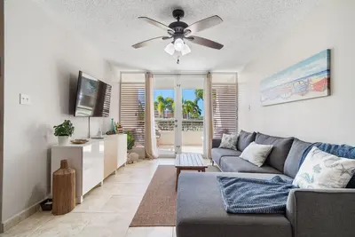 Image de Beach Escape at Paseo del Faro | Pools | Near Combate Beach