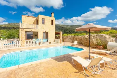 Image de Villa Rallo - Trois Chambres Villa, Couchages 6