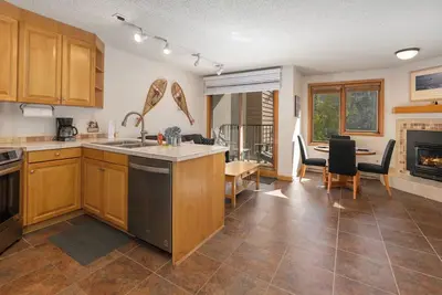 Image de Ski-in Ski-Out Winter Park Condo