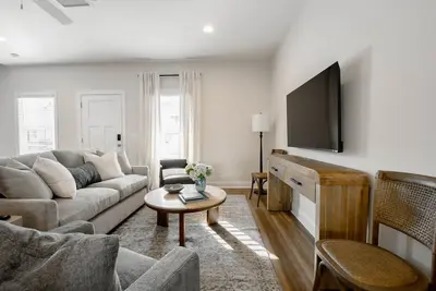 Auburn Elite Retreat