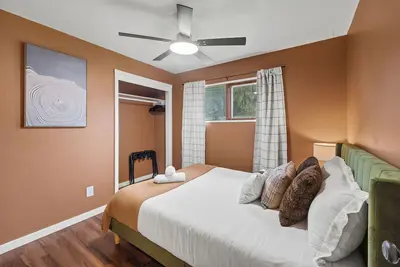 Image de Cozy Forks Retreat Near Olympic National Park - Starlink WiFi + Fire Pit