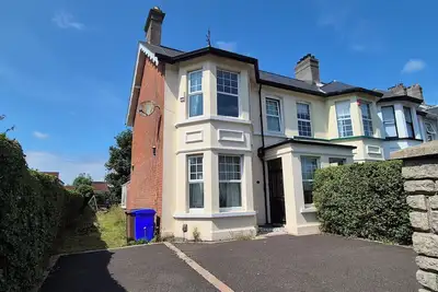 Image de Lovely, large, quaint Victorian home - your perfect base to explore Belfast & Ni