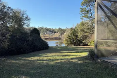 Image de Rustic Lake House Retreat