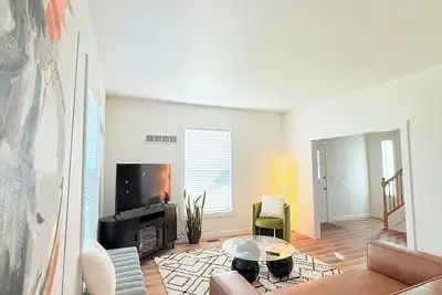 Image de Spacious Home, Vaulted Ceilings, Ample Parking, Near Tacoma Dome/Downtown