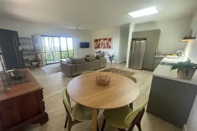 Image de Modern 2 bedroom cottage, ocean views.