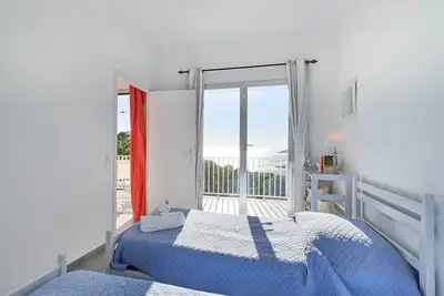 Image de (Miranda3) Great views for 5 people