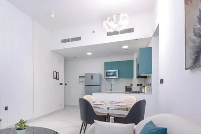 Image de Free housekeeping visits during your stay - StayShort - Modern 2br in Arjan that Sleeps 4