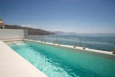 Image de Villa de luxe avec vue sur la mer et piscine privée Lgl 7