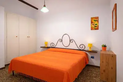 Image de Villaggio la Tonnara appartement 56 avec piscine partagée, Wi-Fi et climatisation