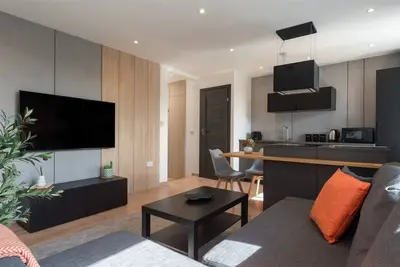 Image de Riviera Residence | Sleeps 4 | Parking | Torquay