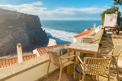 Image de Zen house on the cliffs of Azenhas do Mar