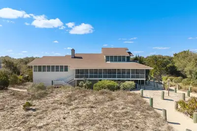 Image de Exclusive DeBordieu Oceanfront, Great for Large Families - Sleeps 22