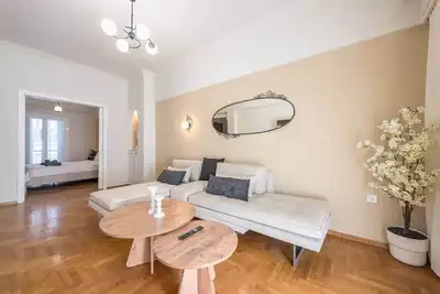 Image de Athena House Elegant Stay  By Greece Apartments