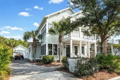 Image de Watersound 4br w/ Heated Pool, Golf Carts & Bikes - Sleeps 12