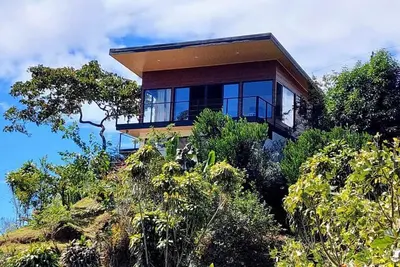 Image de Mountain Vista Paradise with Private Waterfall