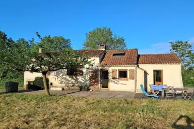 Image de Maison rustique au pied d'un bois. Lieu calme avec déconnexion totale