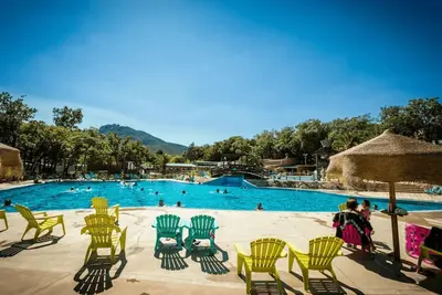 Image de ZEcamping 5* familial parc aquatique dog friendly locatif Tv Lv Bbq
