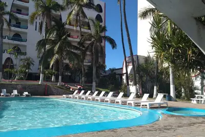 Image de Urban Escape: Affordable Room for Friends, Family, or Solo Travelers