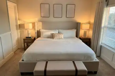 Image de 4bd Disney Inspired Retreat with Pool Near Disney