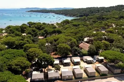 Image de ZEcamping 3* 200m plage locatif Tv Lv clim 40m2 6 pers