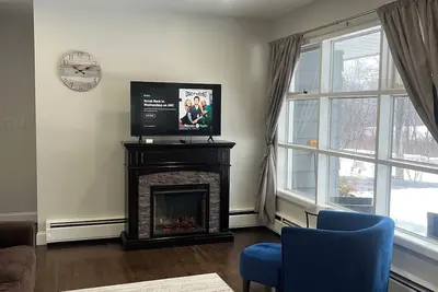 Image de Relaxing 3 bedroom upstate retreat with hot tub, grill and fire pit near beacon