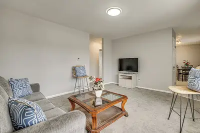 Image de 6 Mi to Downtown Columbus: Quiet Home w/ Yard