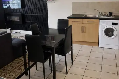 Image de Modern & Luxury Two Bedroom Apartment in London