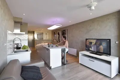 Image de Beaulieu - Studio Héliopolis E 79 - Luxe - 4 personnes