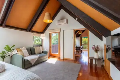 Image de Merivale | King Bed + Carpark, Walk to Hagley Park