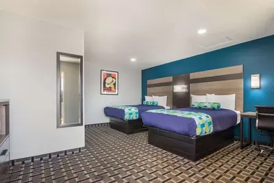 Image de Affordable Salem Inn Perfect for Road Trips & Outdoor Adventures