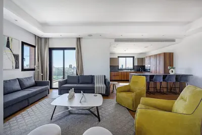 Image de 301 Sfiggos - Grande terrasse et piscine communautaire sur le toit