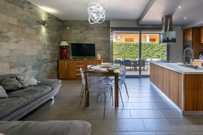 Image de Wohnung Two Palms by Interhome