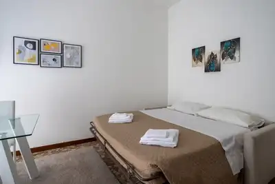 Image de Cesare's Nest - Super central position