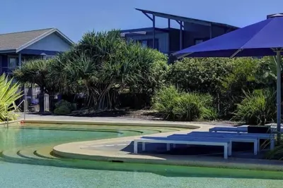 Image de Relaxed Beachside Living for the Whole Family at Kimara