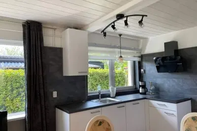 Image de Vacation home Baarland - Landingsweg 44