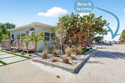 Image de Driftwood Beach Cottage in Indian Shores