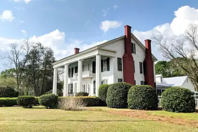 Image de GreekRevival 8br/6b w/ Kit-35 Min to U of Alabama!