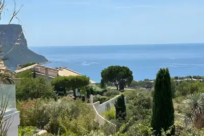 Image de Maison de vacances « Les Cigales » avec terrasse privée, Wi-Fi et climatisation