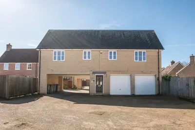 Image de Superb 2 Br/2Bath with parking