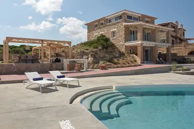 Image de Astarte Villas - Arismari Beach Front Villa K3