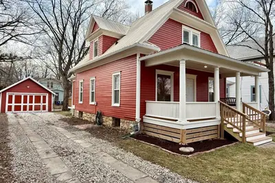 Image de Modern Farmhouse Near Ku Campus